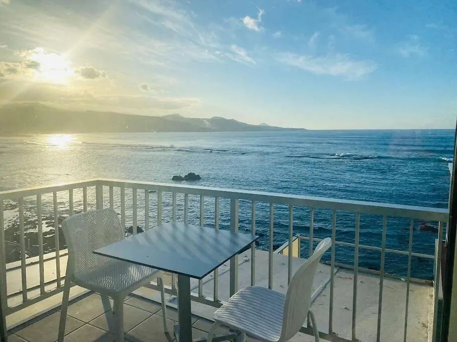 Beach Front Studio. Oceanview Terrace. Fastwifi Las Palmas de Gran Canaria