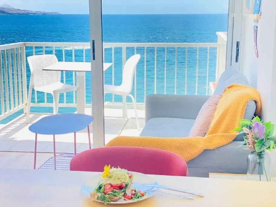 Beach Front Studio. Oceanview Terrace. Fastwifi Las Palmas de Gran Canaria Apartment