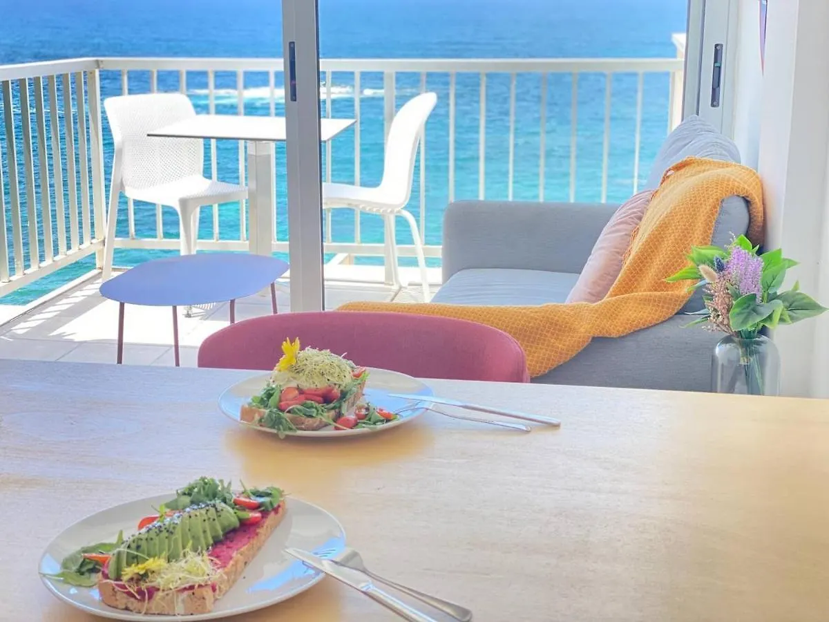 Apartment Beach Front Studio. Oceanview Terrace. Fastwifi Las Palmas de Gran Canaria